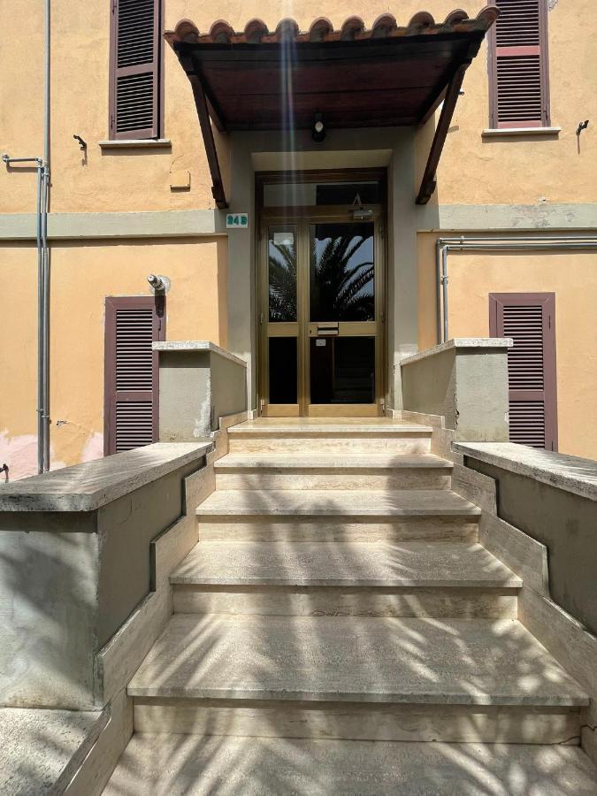 Sweetroma Arco Di Travertino Appartamento *