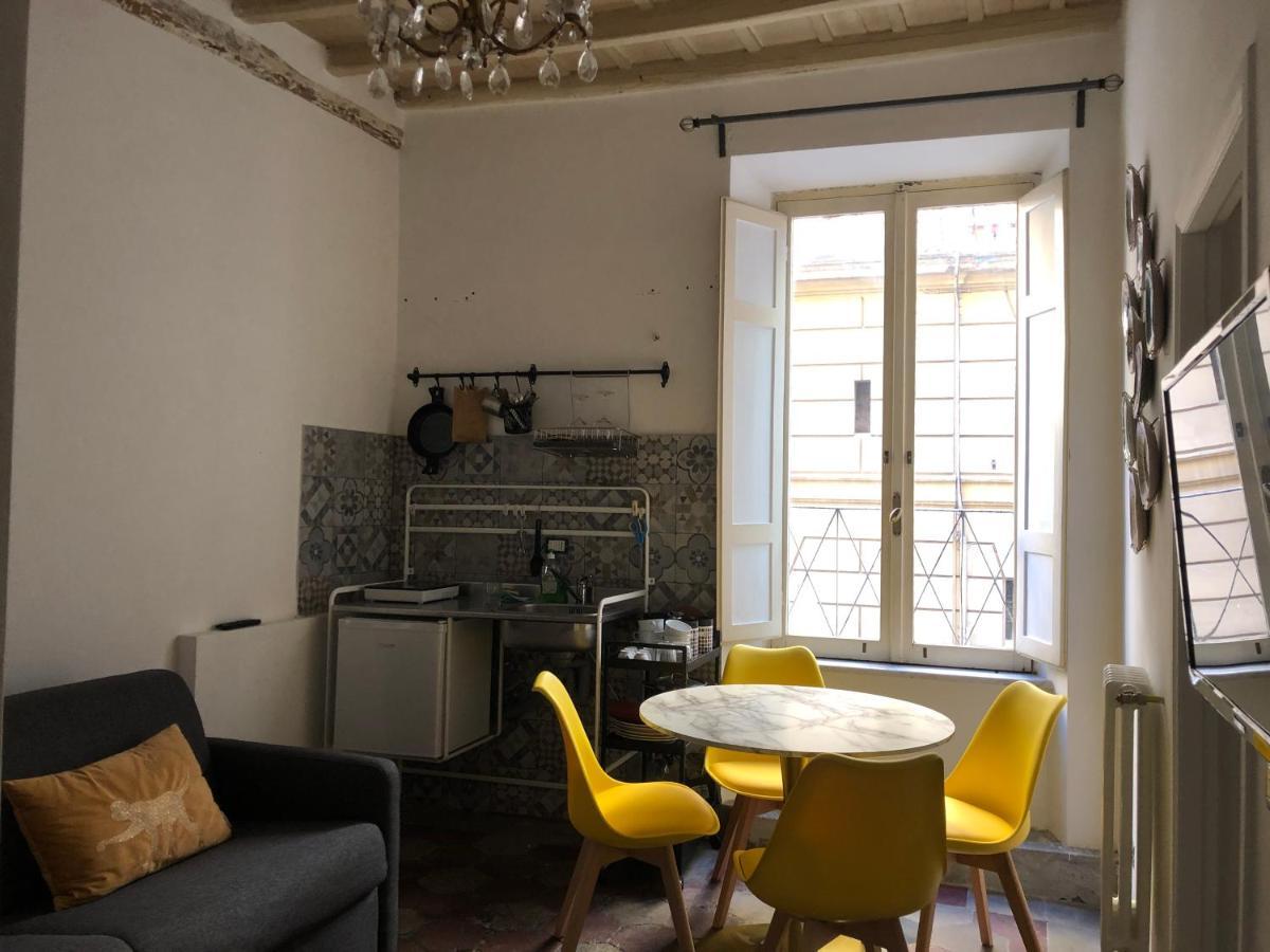 Casa Sant' Elena * Roma