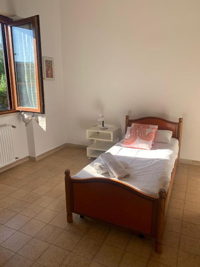 Affittacamere Castel Di Leva House