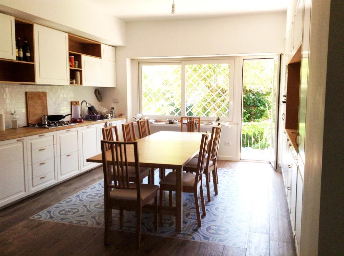 Gasthof Ripe'S Forest Garden Guest House Rom