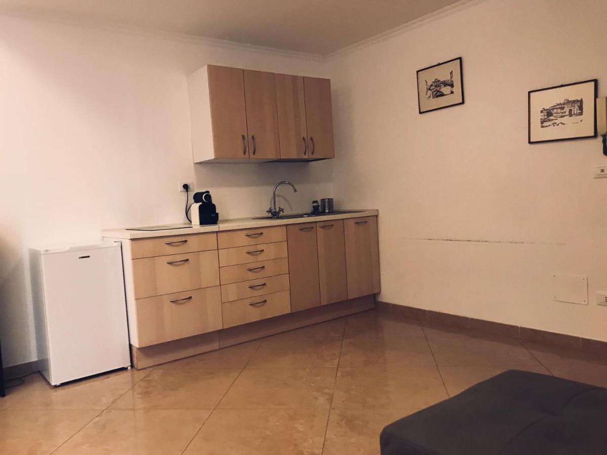 Apartamento 43 Ampio E Comodo Nel Centro Di
