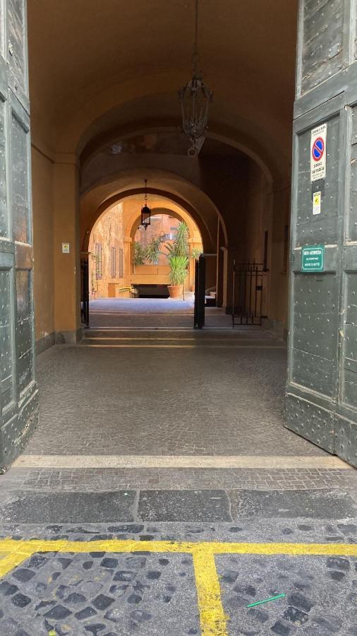 Leilighet In The Rome's Soul Close To Navona Square *