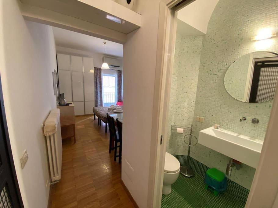 Flat - Piazza San Cosimato By Yourhost Apartamento
