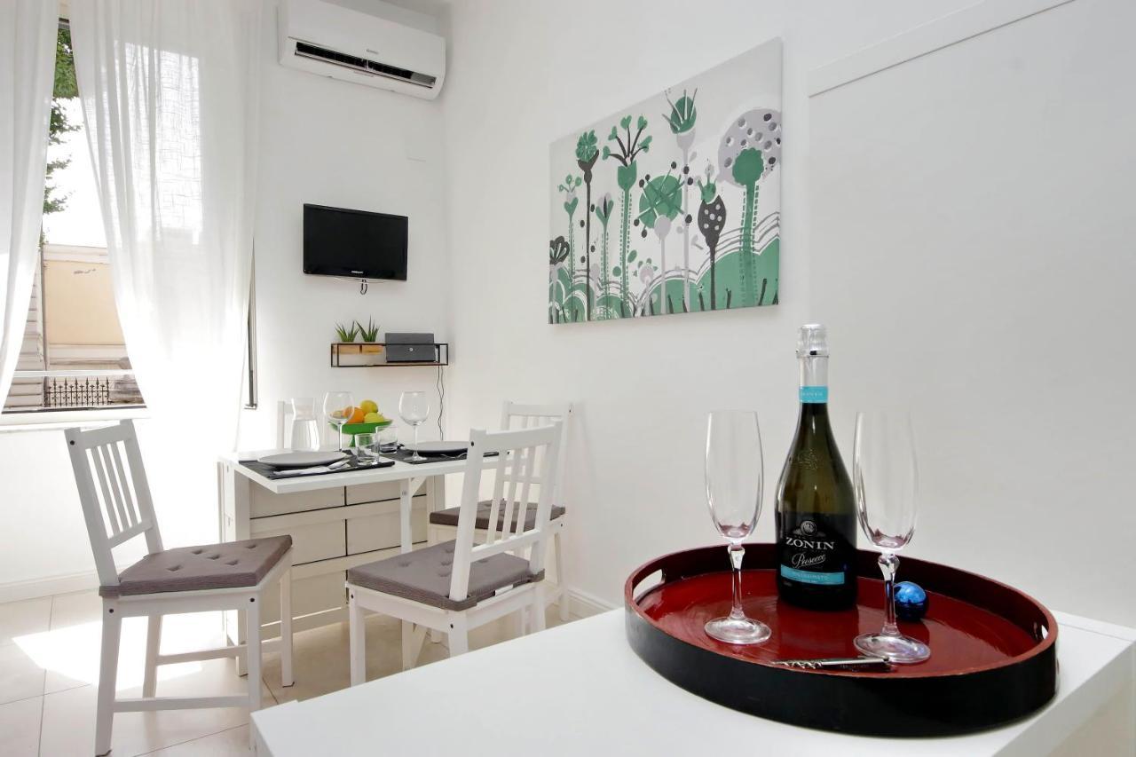Castro Pretorio Suite: Retreat Near Termini Apartment