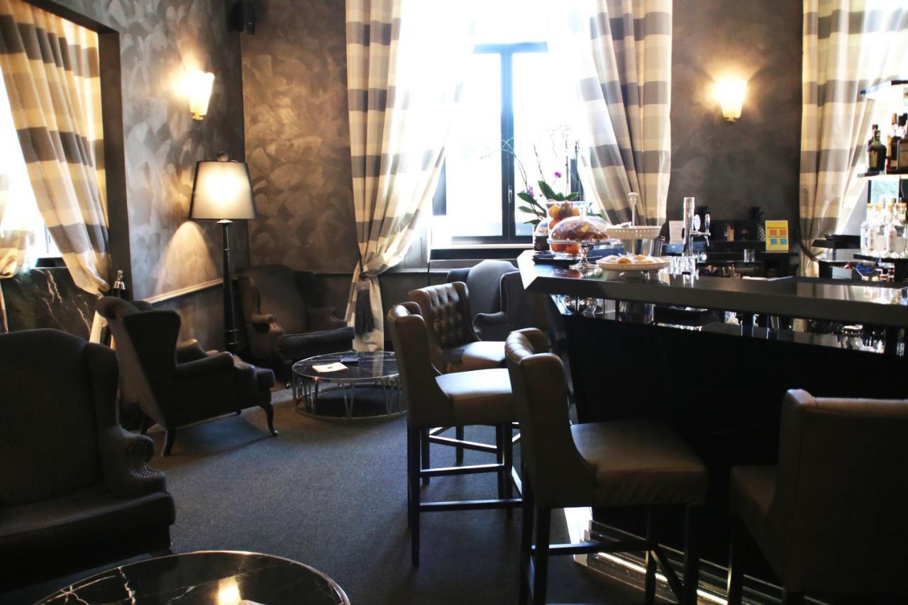Th - Carpegna Palace Hotell Roma