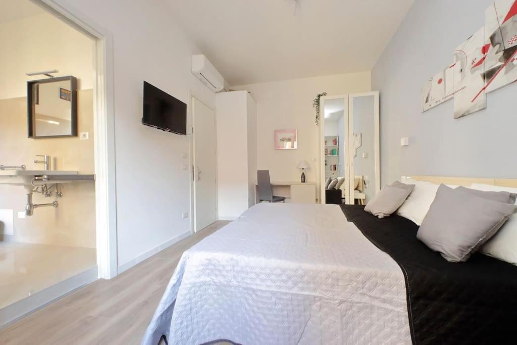 Leto Apartment Rom