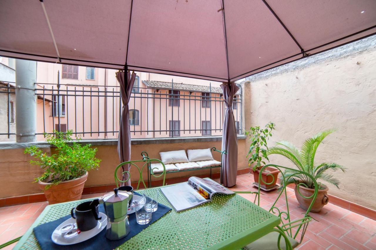 Apartment Spacious With Sunny Terrace Near Vatican Rom