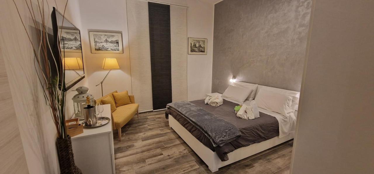 R.&t. House Roma