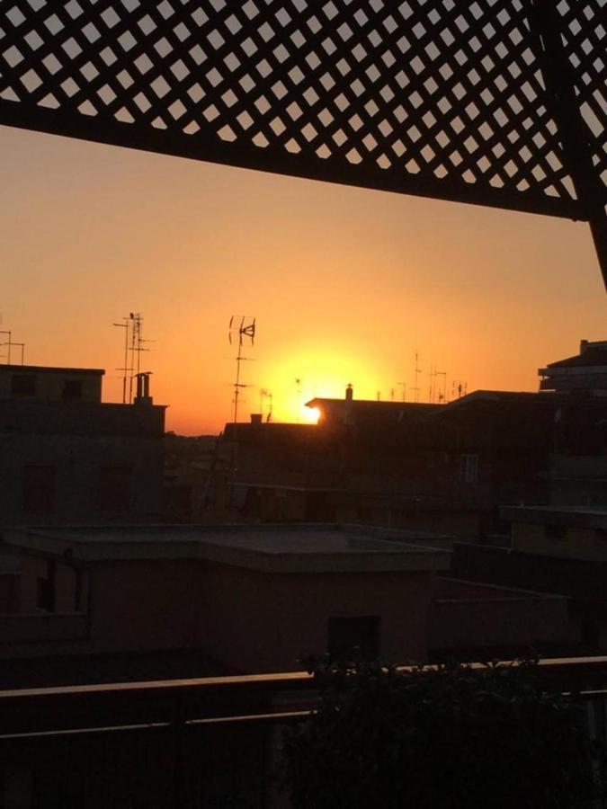 Panoramic And Bright Penthouse Is Waiting For You Rom