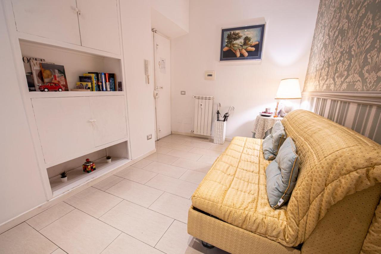 Refuge On Piazza Re Di Apartment Rom