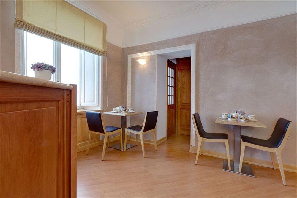 Residenza Romacentro 3*