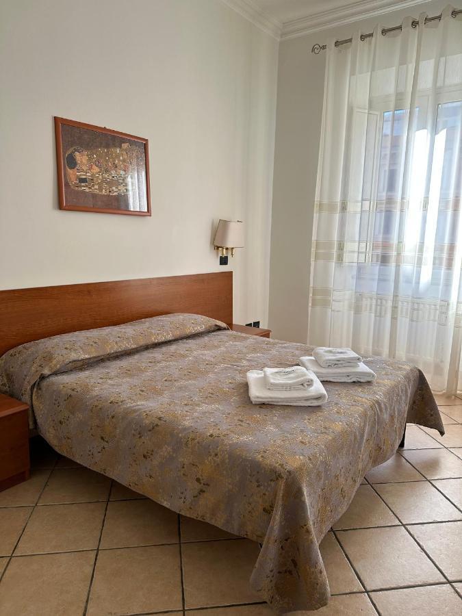 Casa de hóspedes Karina *