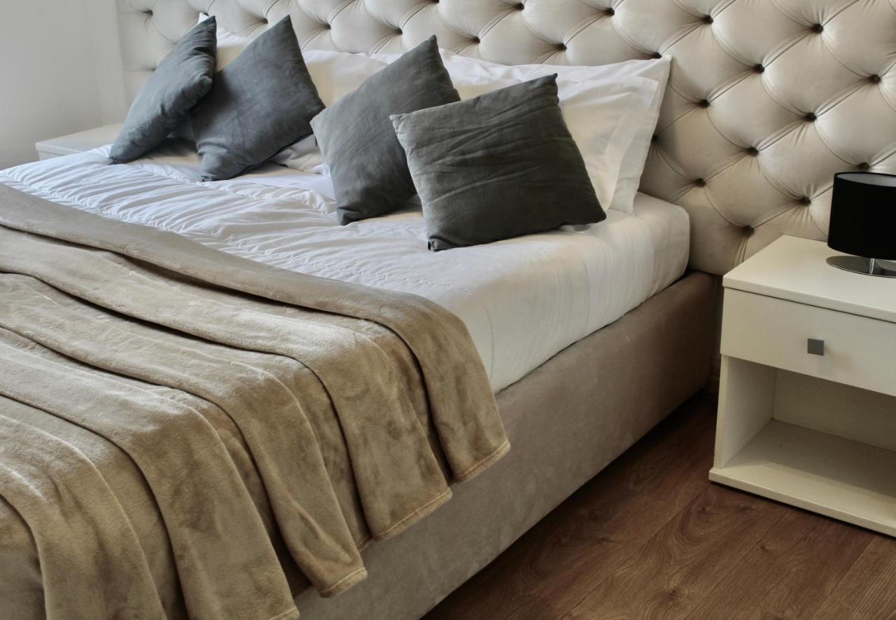 Wamma Spanish Steps With Two Bedrooms * Rom