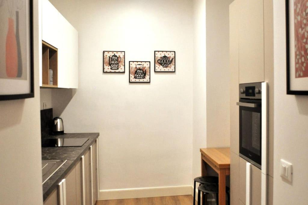 Apartment Casa Con Giardinetto Al Centro Di *