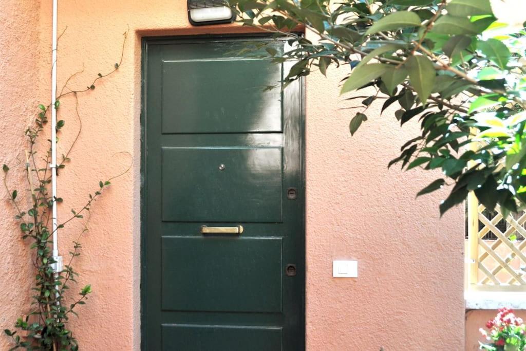 Apartment Casa Con Giardinetto Al Centro Di Rom