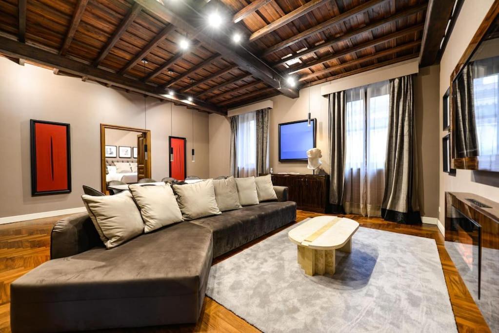 Apartamento The Frattina - Luxury Serviced