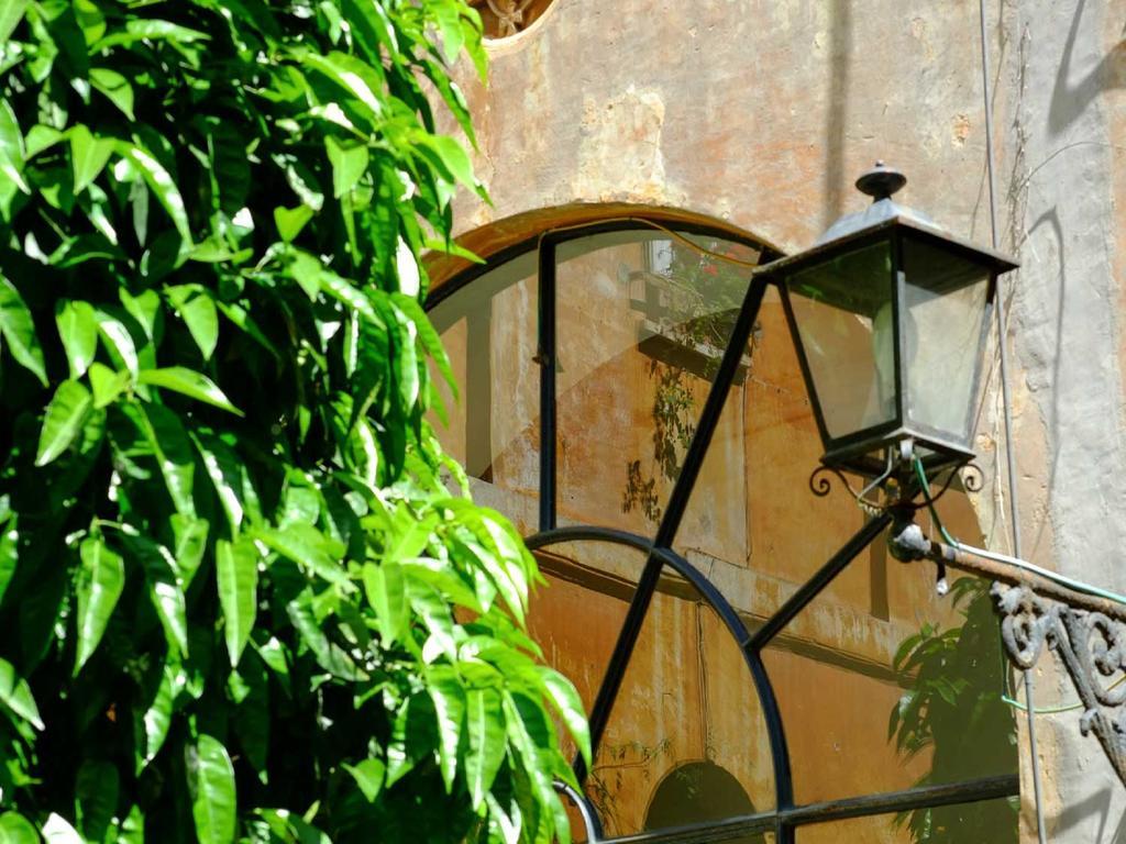 Casa Di Santa Francesca Romana A Ponte Rotto 2*