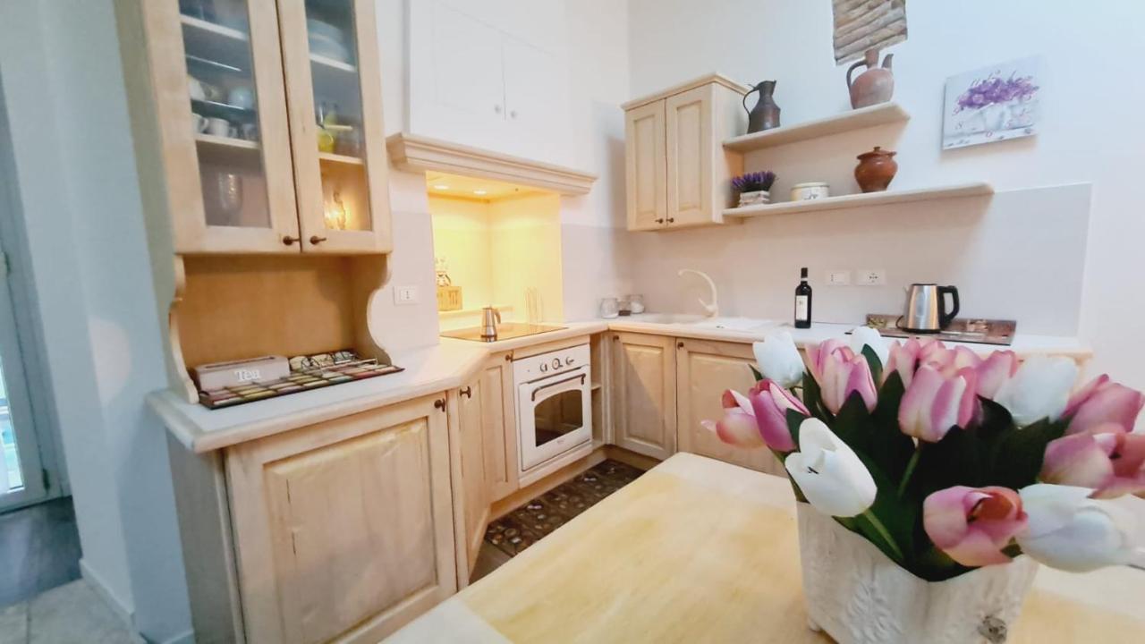Trastevere Rome's Heart Charming & Cozy 2 Apartamento