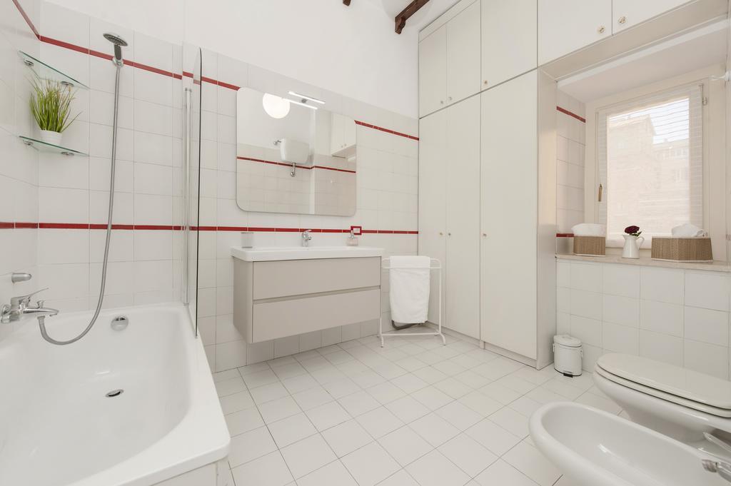 Casa Fiori * Roma
