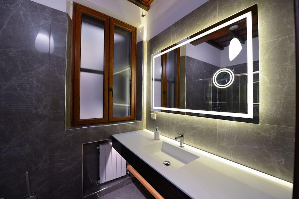 The Frattina - Luxury Serviced Apartamento Roma