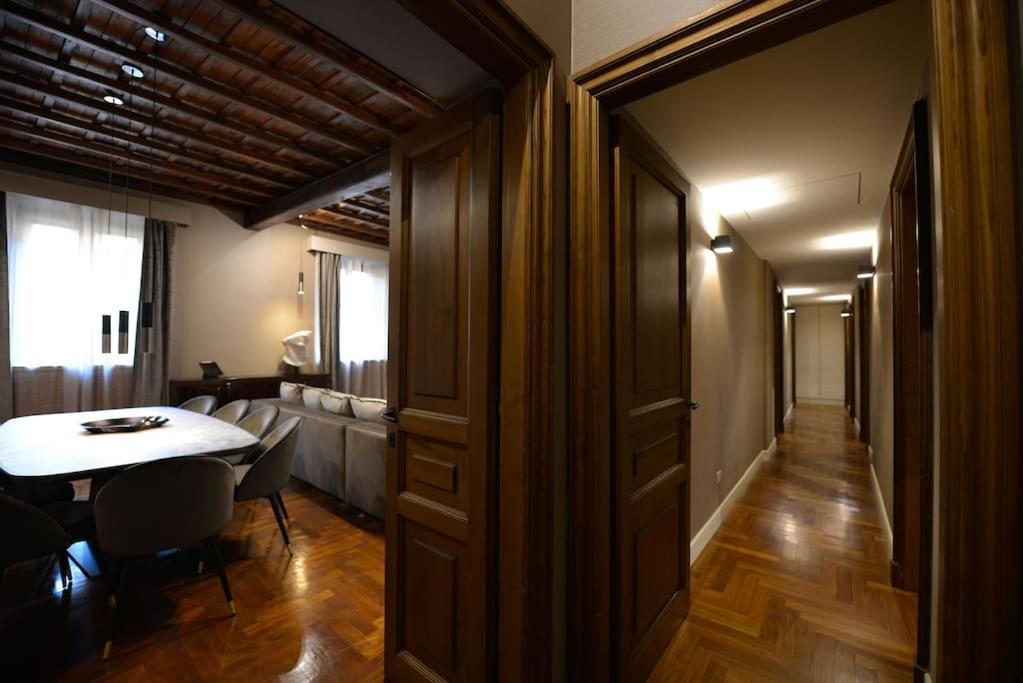 The Frattina - Luxury Serviced Apartamento Roma