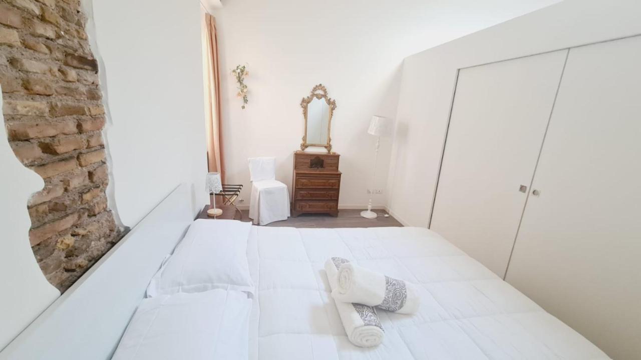Apartamento Trastevere Rome's Heart Charming & Cozy 2 *