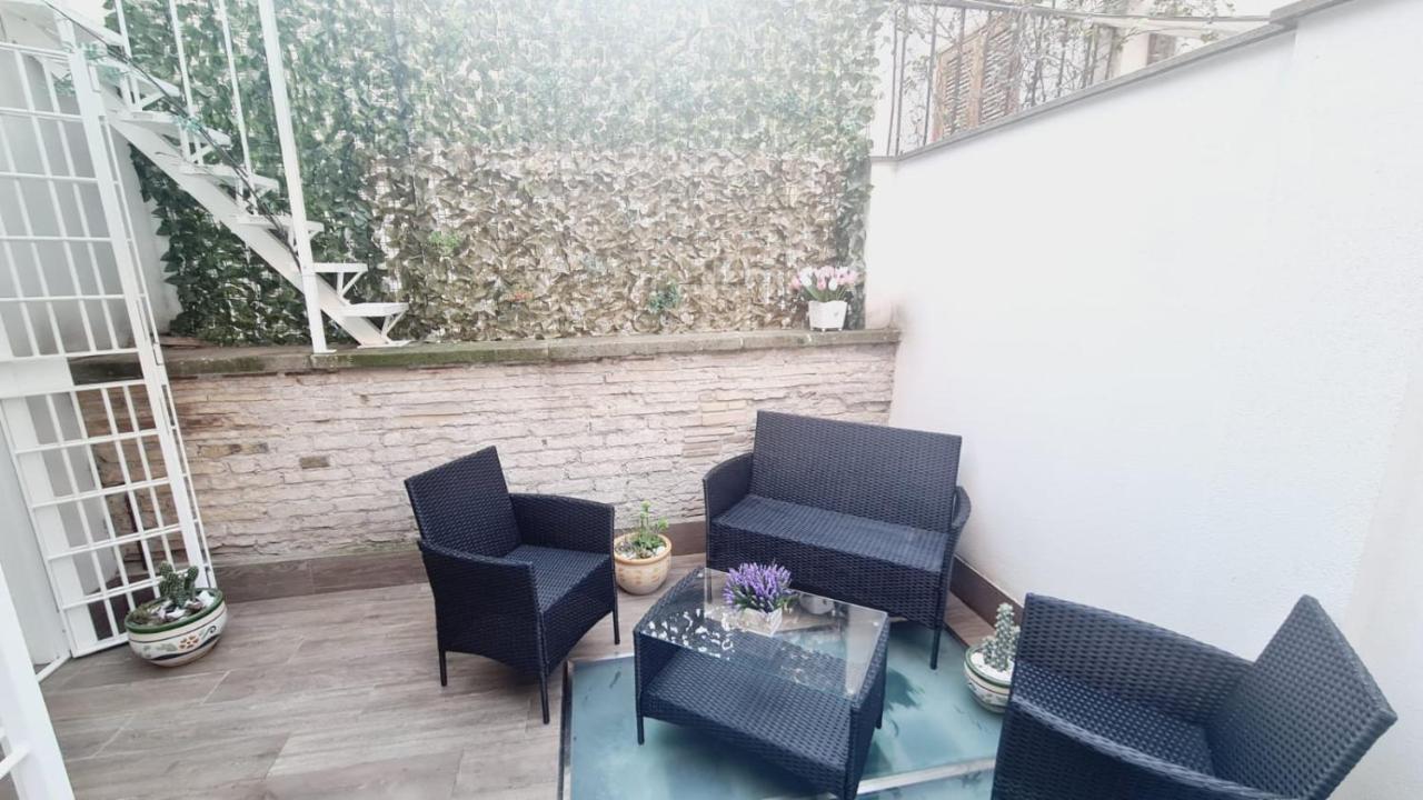 Apartamento Trastevere Rome's Heart Charming & Cozy 2 Roma