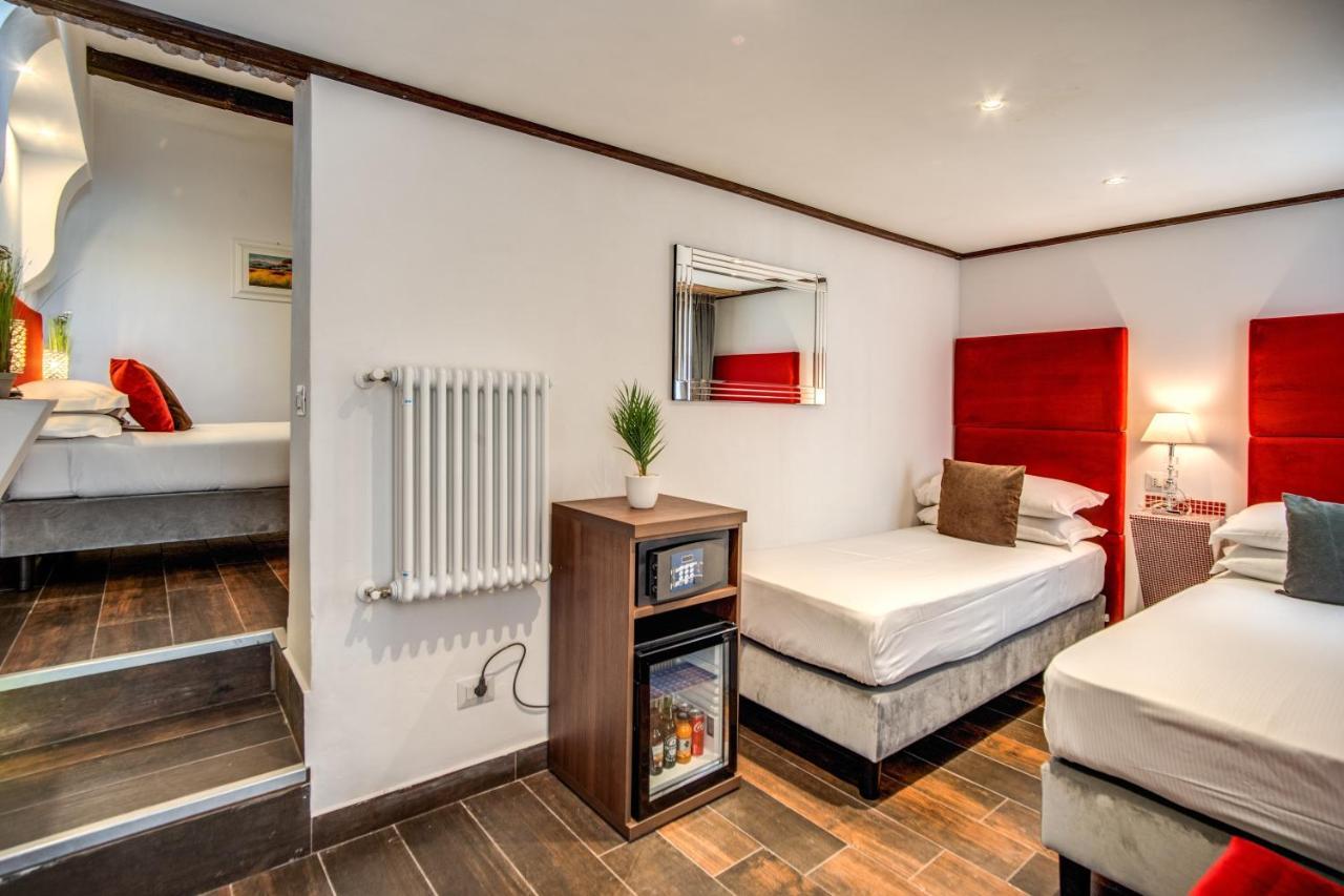 Tritone House 4* Roma
