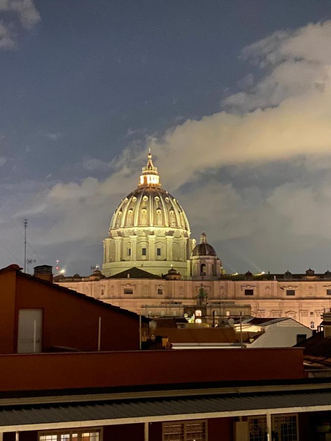 C&y - Vaticano St Peter - Luxe Penthouse Flat Rom