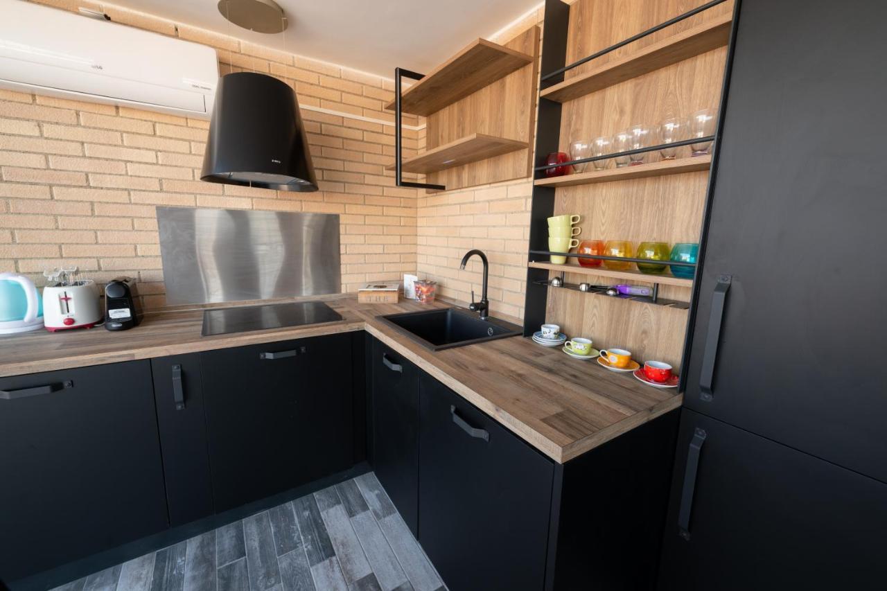 Casa Andrew New Roma