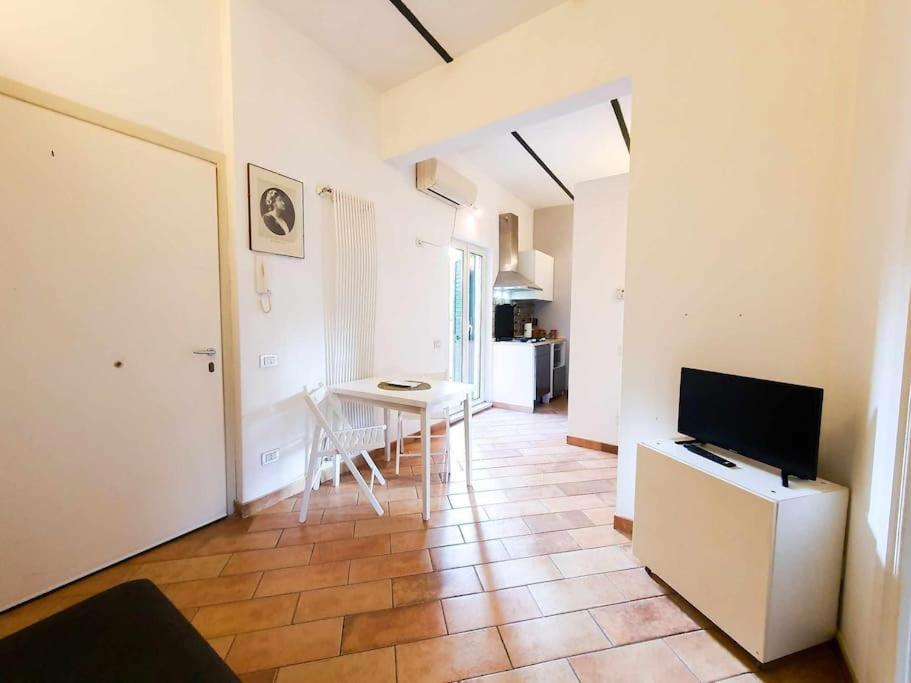 Cozy In Pigneto Up To 4 *