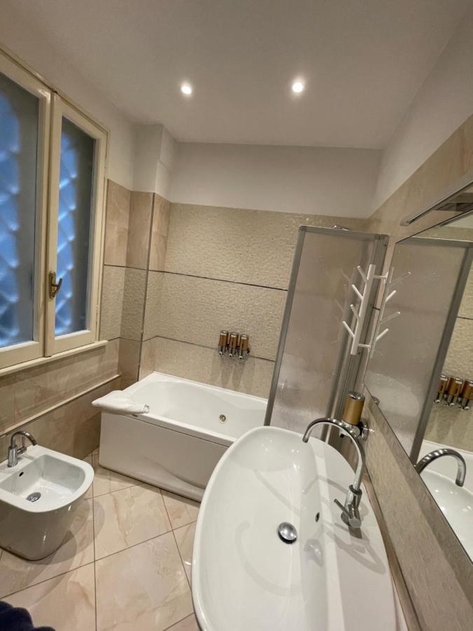 Casa Alessi In Elegant, Spacious And Comfortable Apartamento *