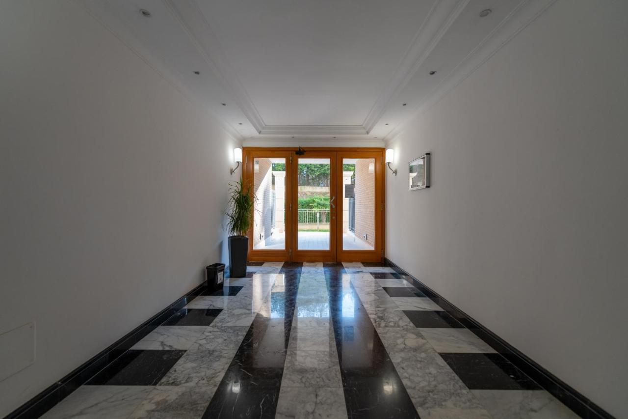 Casa Andrew New Roma
