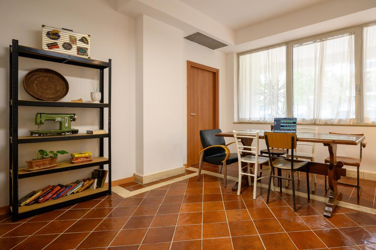 Hotell Torre Di Pratolungo