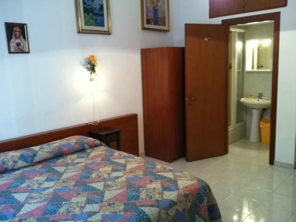 Le Rose Di Bi Bed and breakfast 3*