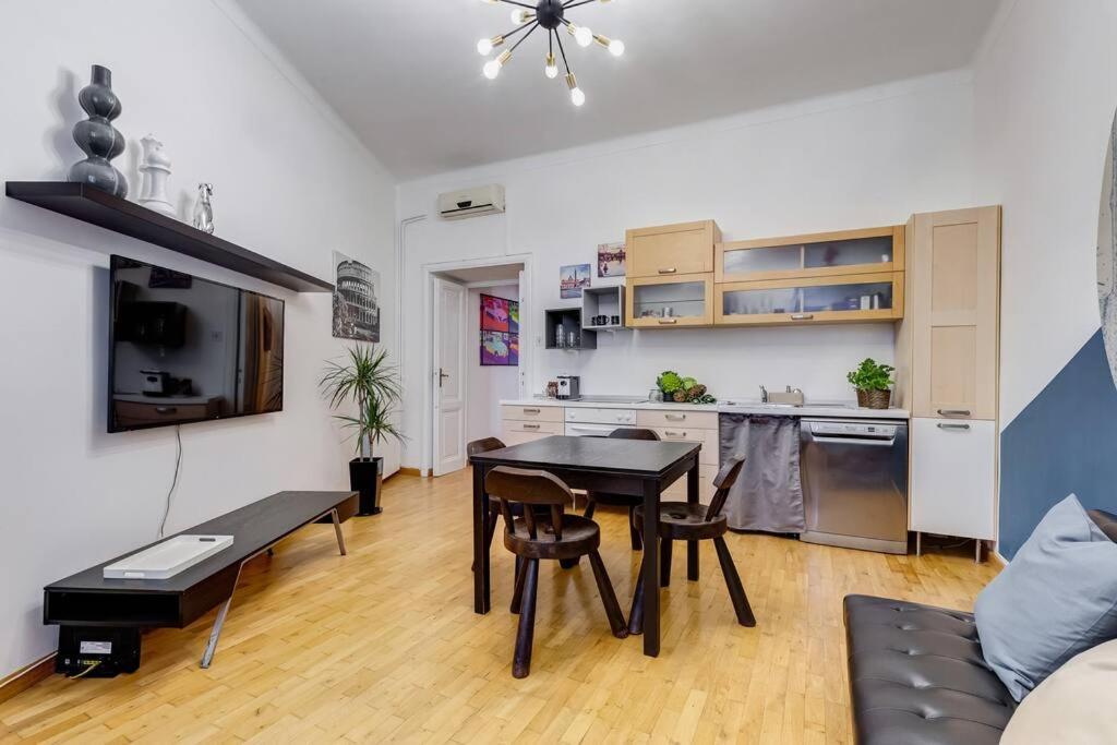 Leilighet L&l Cozy 2-bdr In San Giovanni District