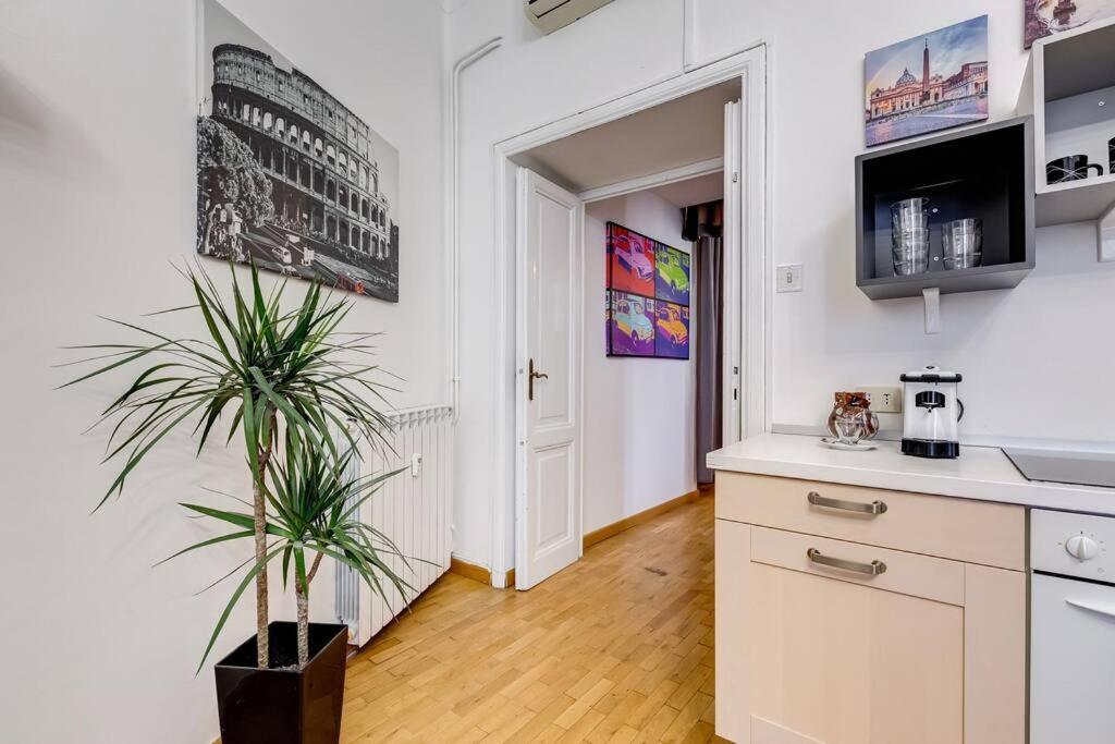 Leilighet L&l Cozy 2-bdr In San Giovanni District