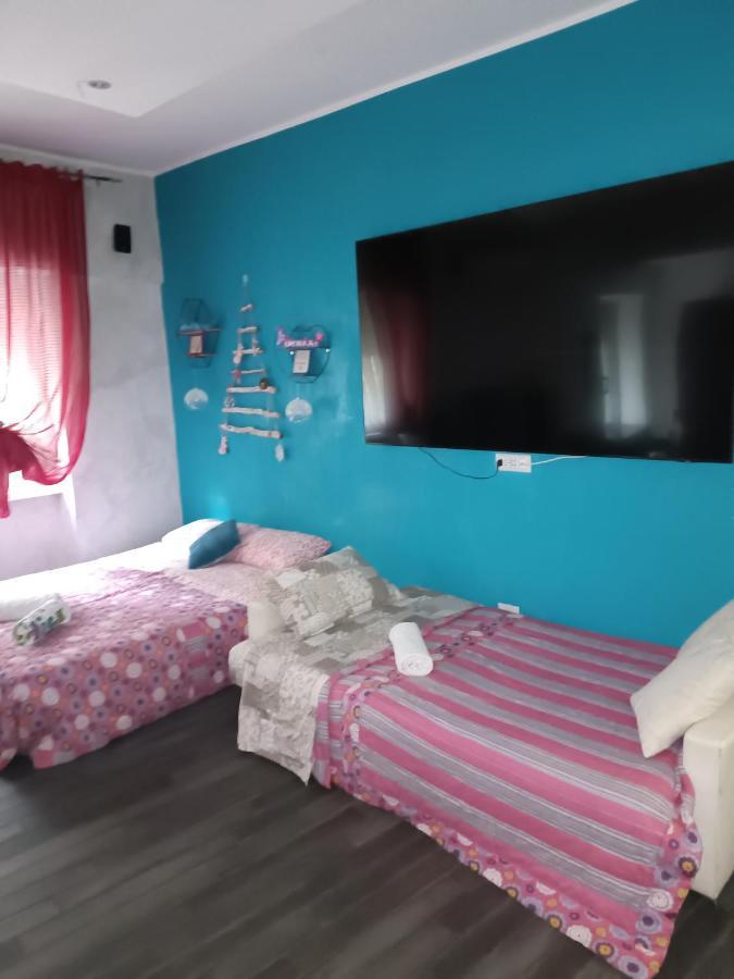 Nathan House,teano * Roma