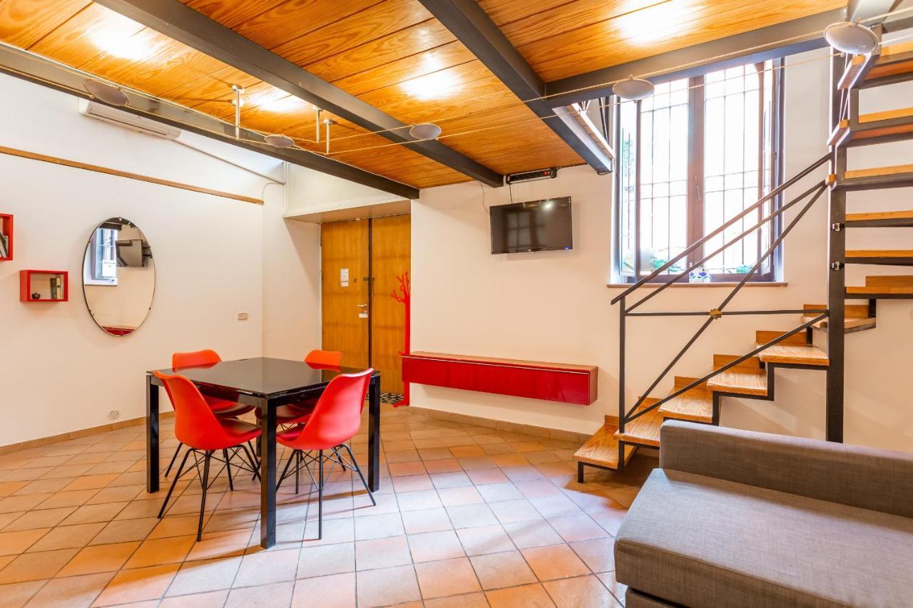 Trastevere Vintage Artistic Loft * Roma