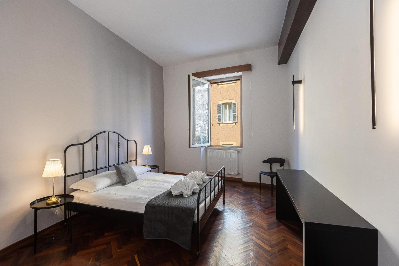 Borgo Terrace By In *