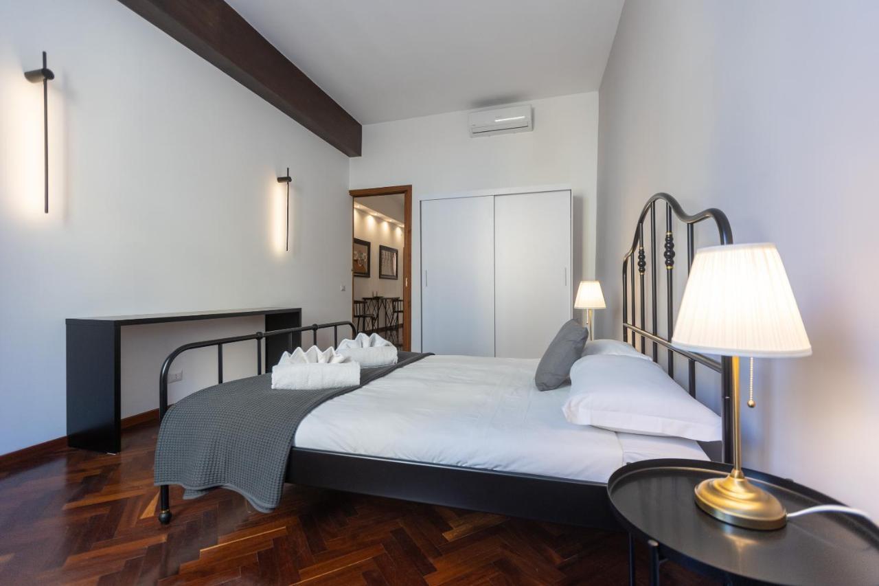 Borgo Terrace By In *