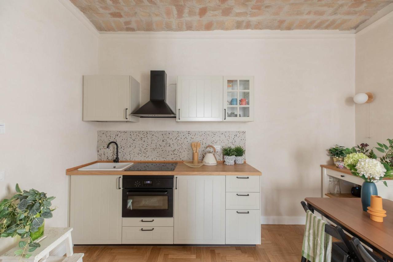 Iflat Lovely Flat In Trastevere Roma