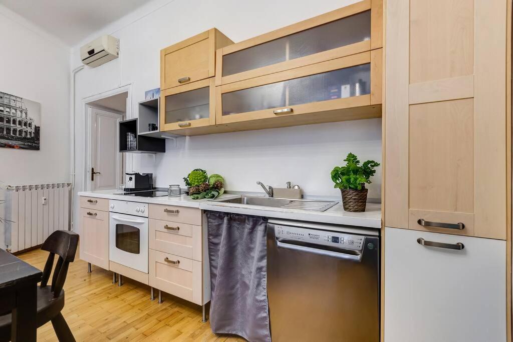 Leilighet L&l Cozy 2-bdr In San Giovanni District *