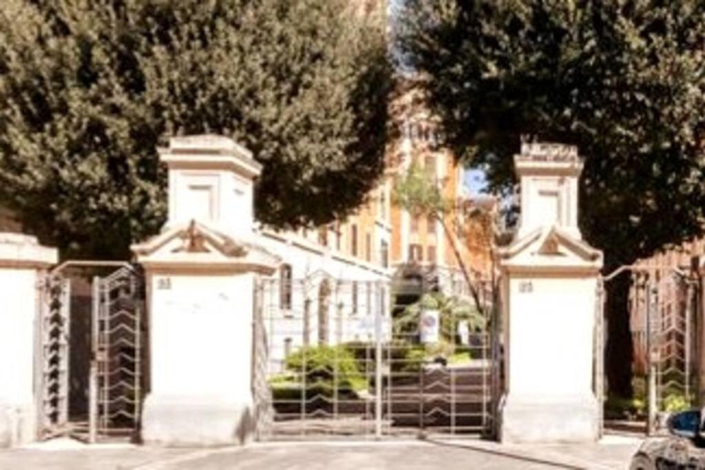 L&l Cozy 2-bdr In San Giovanni District Leilighet *