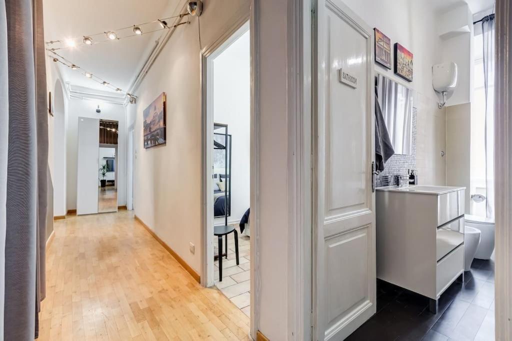 L&l Cozy 2-bdr In San Giovanni District Roma