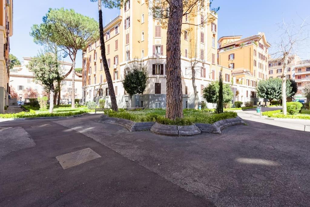 L&l Cozy 2-bdr In San Giovanni District Roma