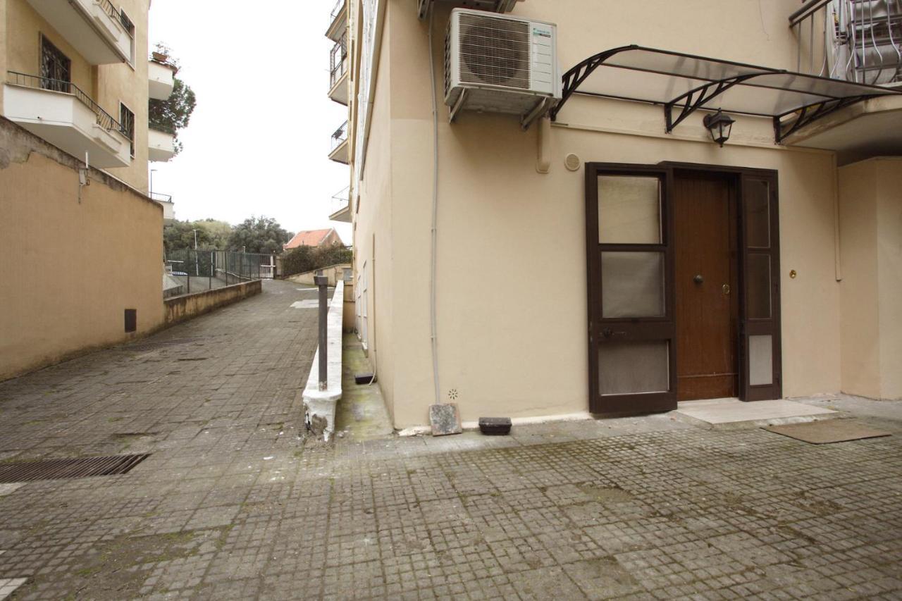 Vascello Holiday House Apartamento