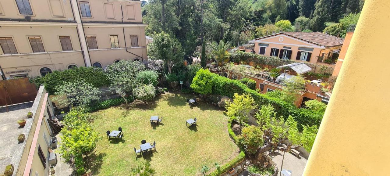 Riari Garden Roma