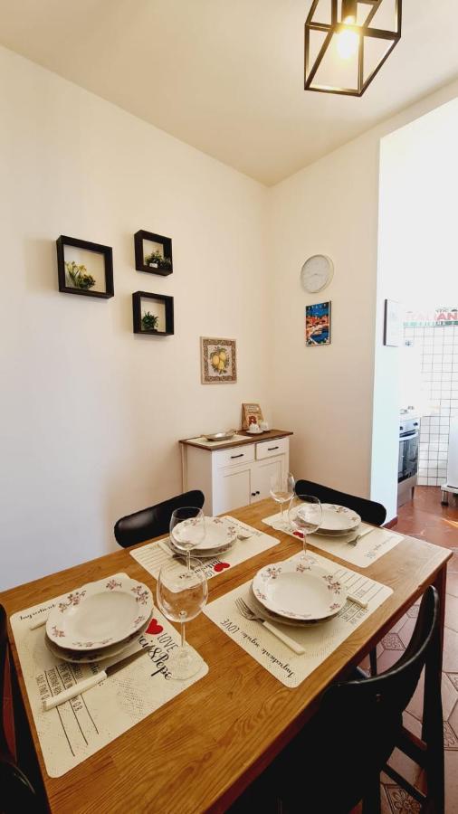 Trastevere Rome's Heart Charming & Cozy 3 Leilighet Roma