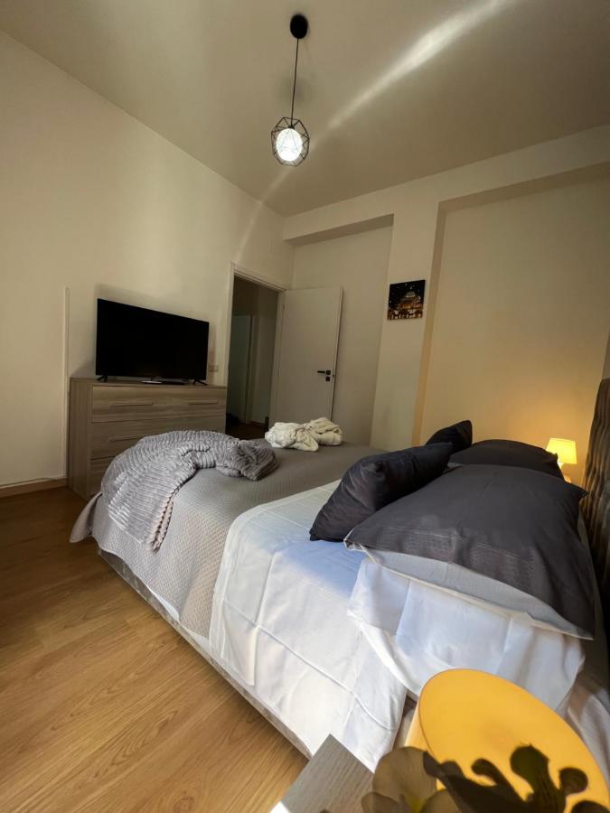 Vatican's Apartamento *